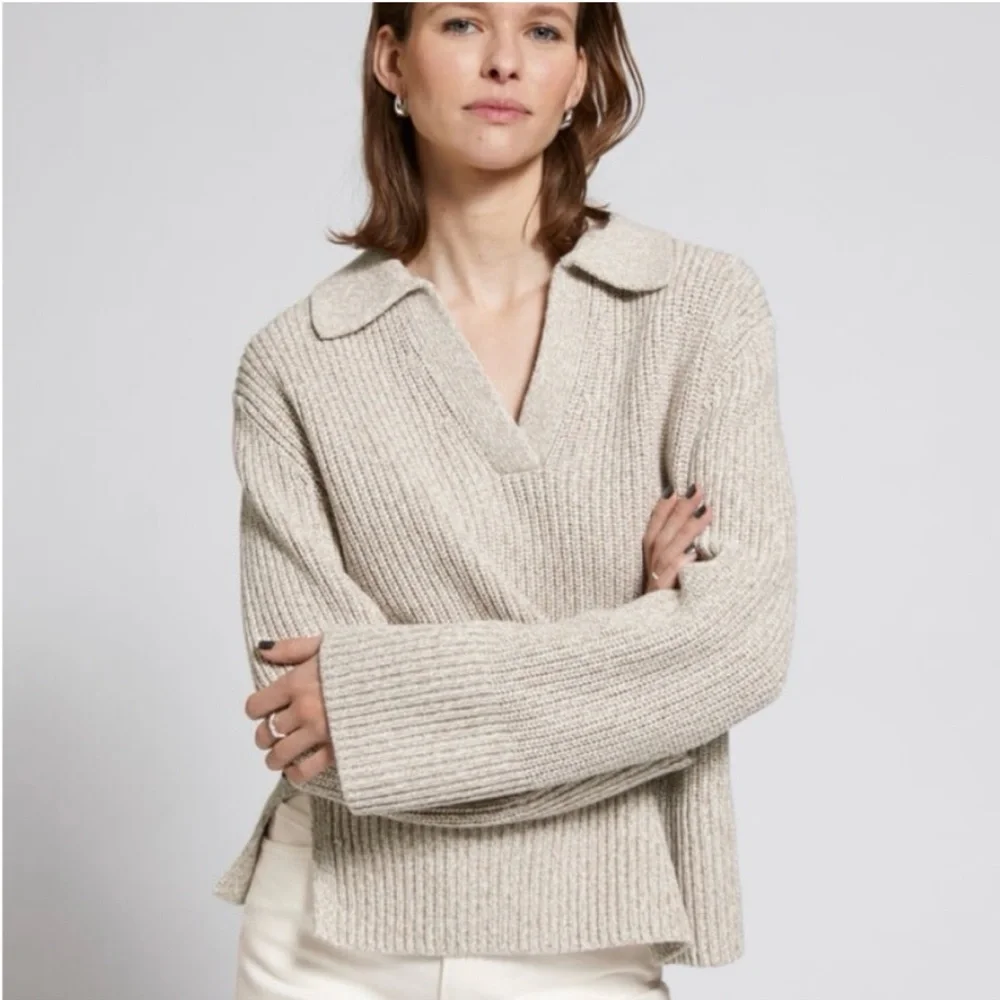 & Other Stories Cream V-Neck Ribbed Collared Cotton Sweater - Picture 6 of 6